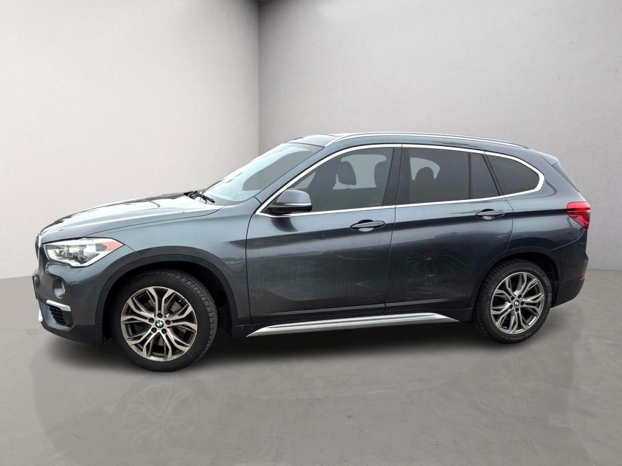 2019 BMW X1 xDrive28i Navi Panoramic Sunroof Photo