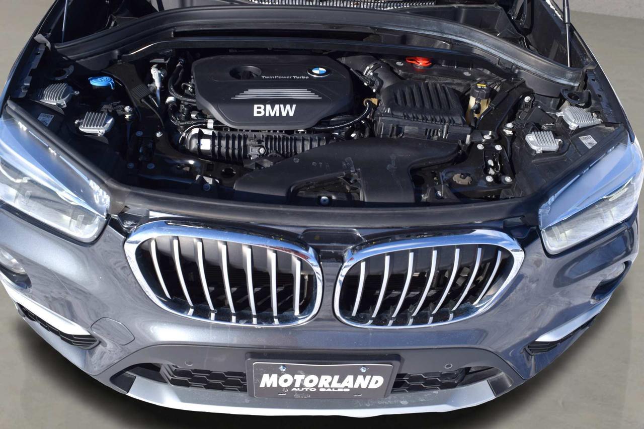 2019 BMW X1 xDrive28i Navi Panoramic Sunroof Photo