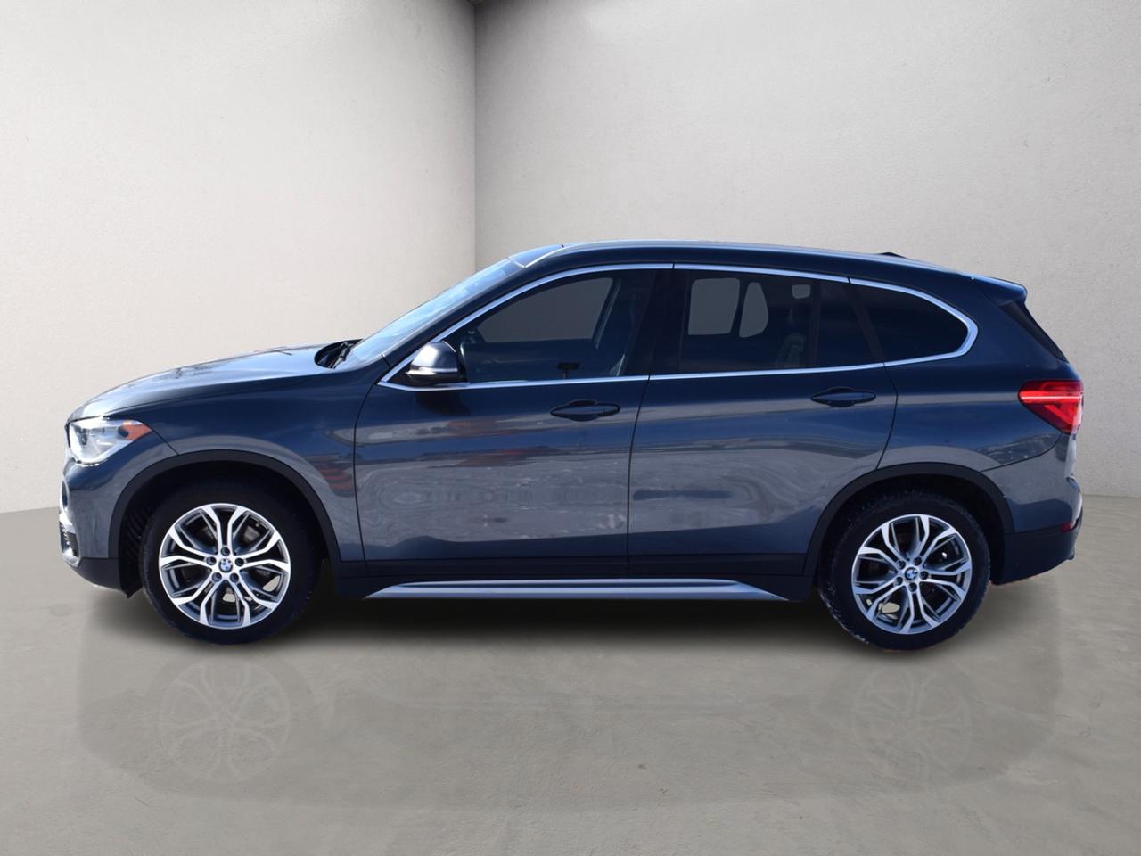 2019 BMW X1 xDrive28i Navi Panoramic Sunroof Photo4