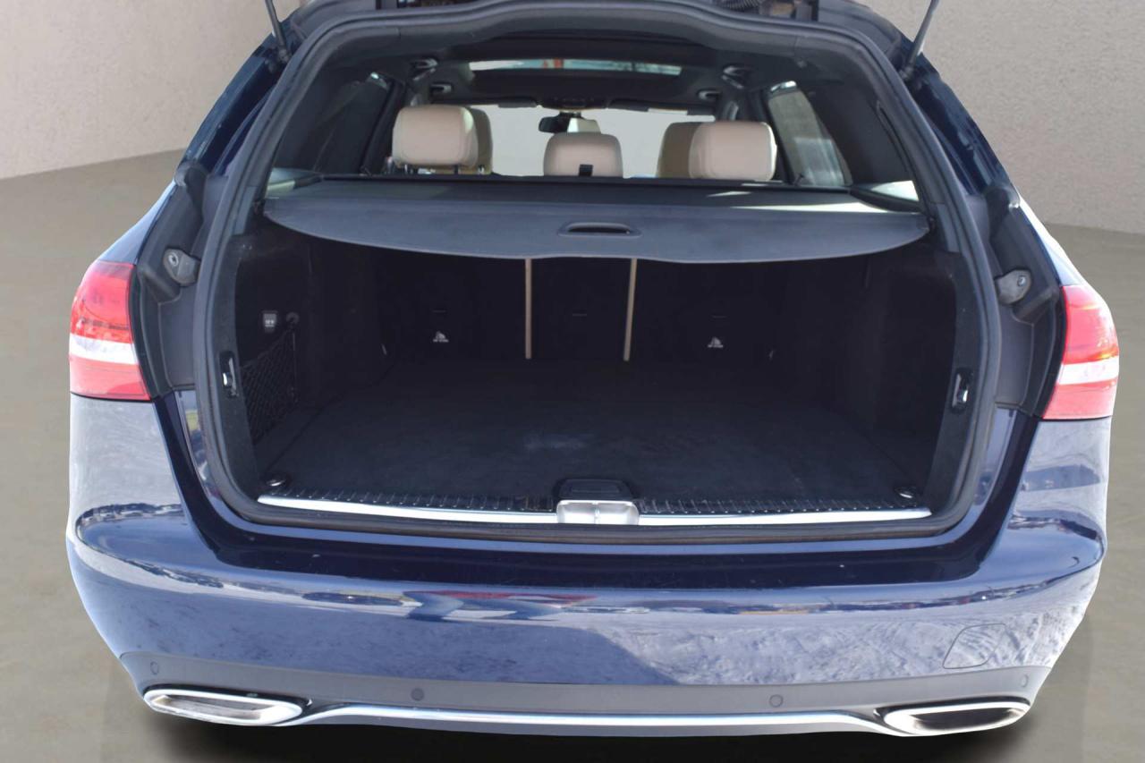 2018 Mercedes-Benz C-Class C300 4Matic Wagon Photo