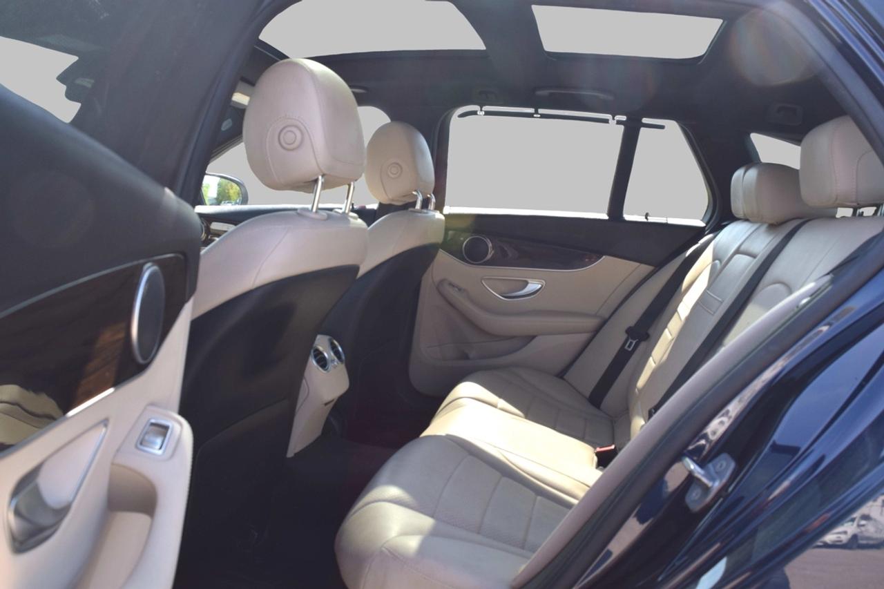 2018 Mercedes-Benz C-Class C300 4Matic Wagon Photo