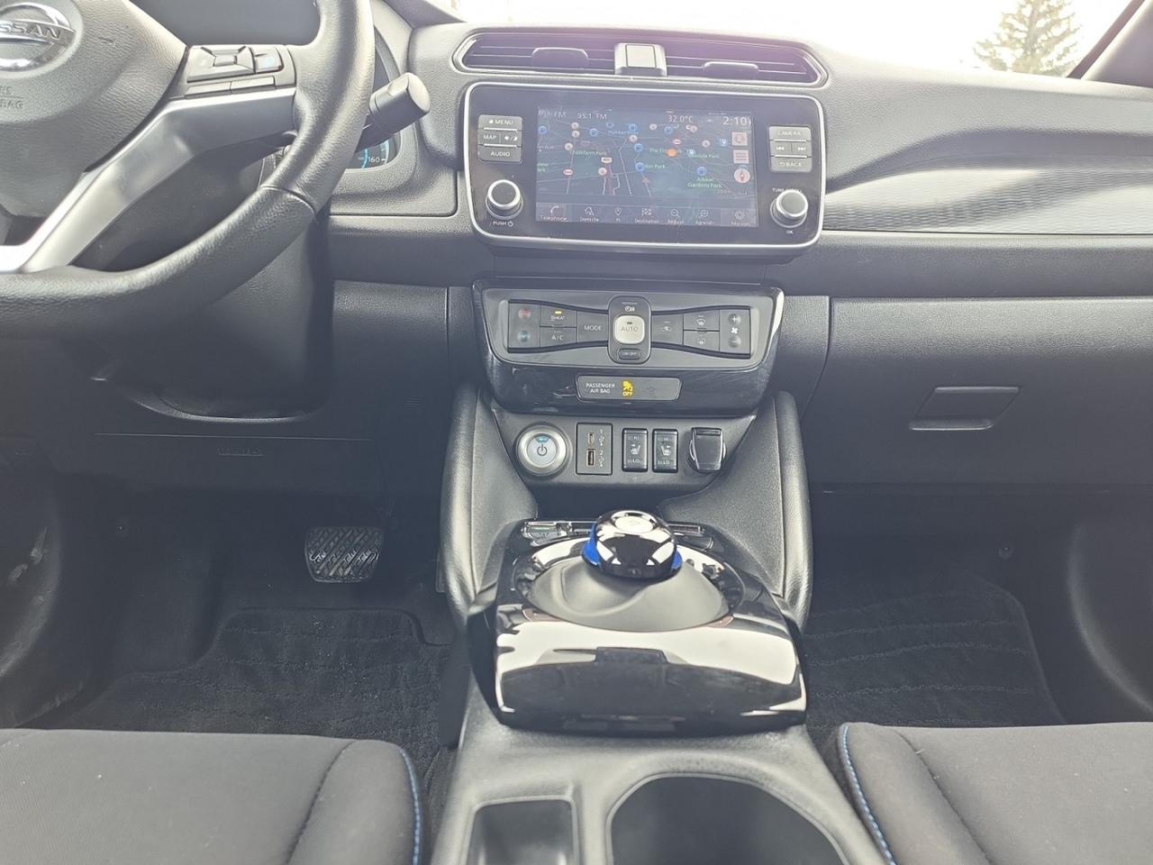 2022 Nissan Leaf SV PLUS 62 kWh * LOW KM / NAVIGATION / CAMERA / CA Photo