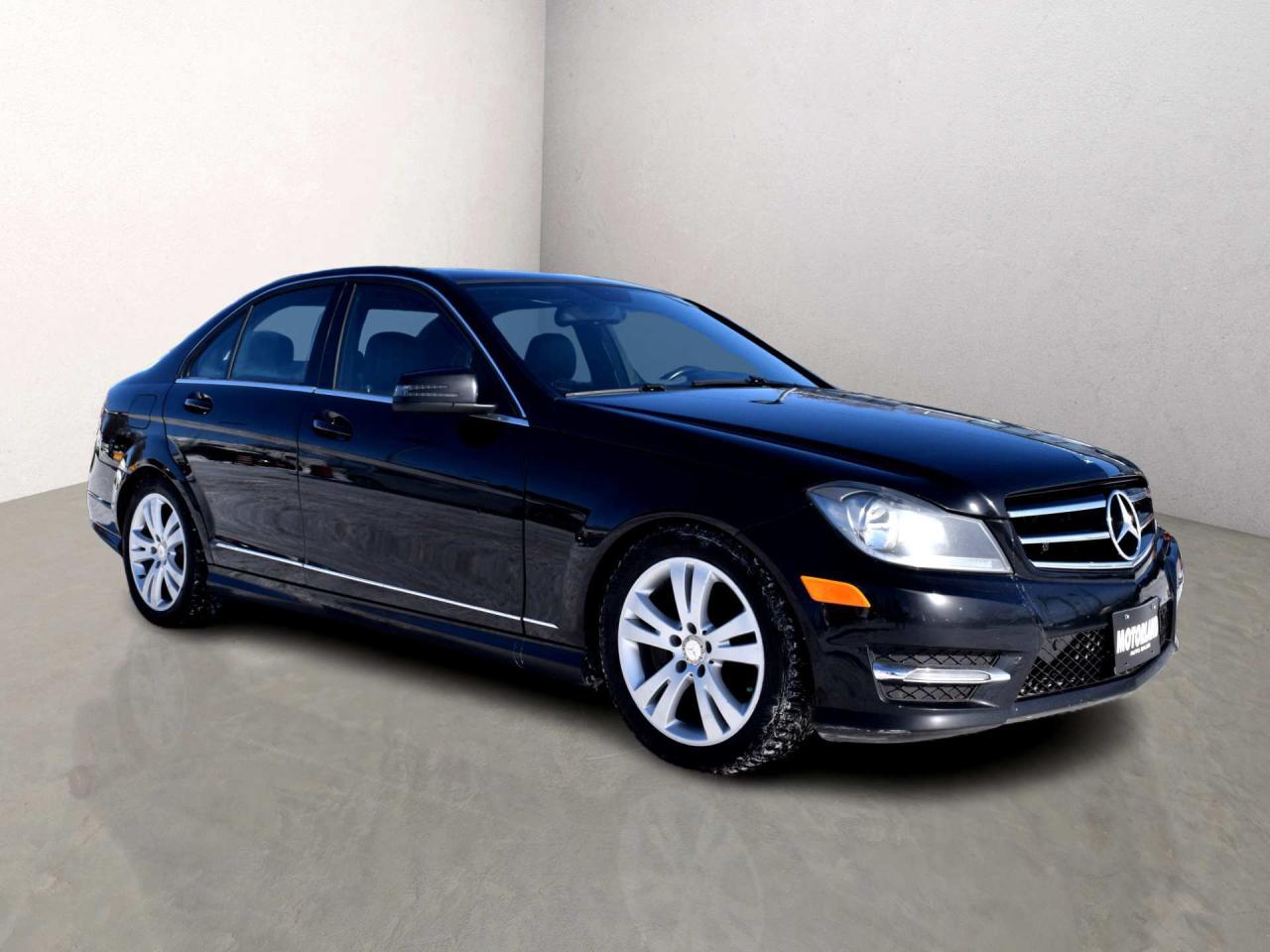 2014 Mercedes-Benz C-Class C300  4MATIC Photo