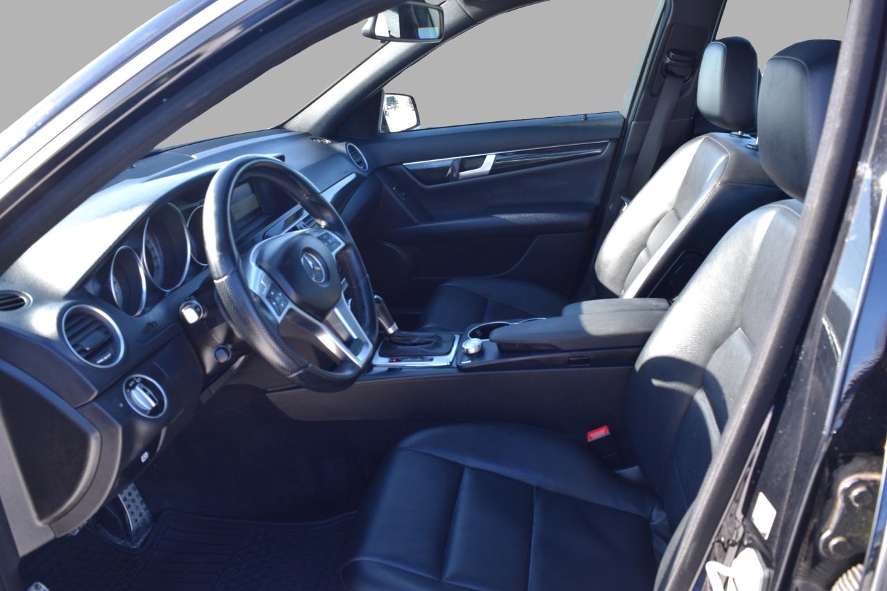 2014 Mercedes-Benz C-Class C300  4MATIC Photo