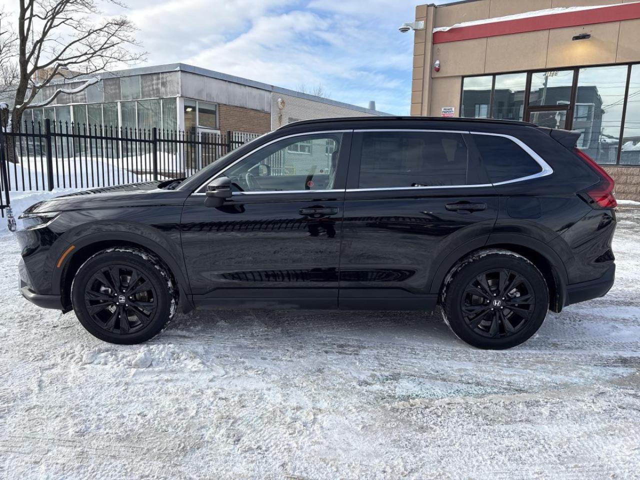 2024 Honda CR-V Hybrid Touring Honda Certified 7YR/160K Warranty Photo