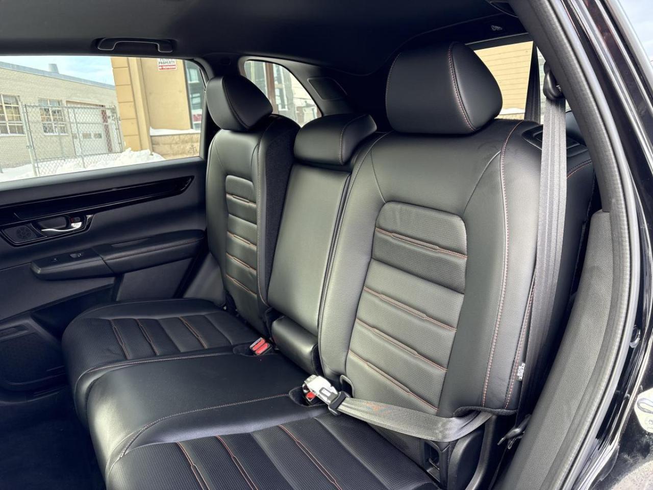 2024 Honda CR-V Hybrid Touring Honda Certified 7YR/160K Warranty Photo