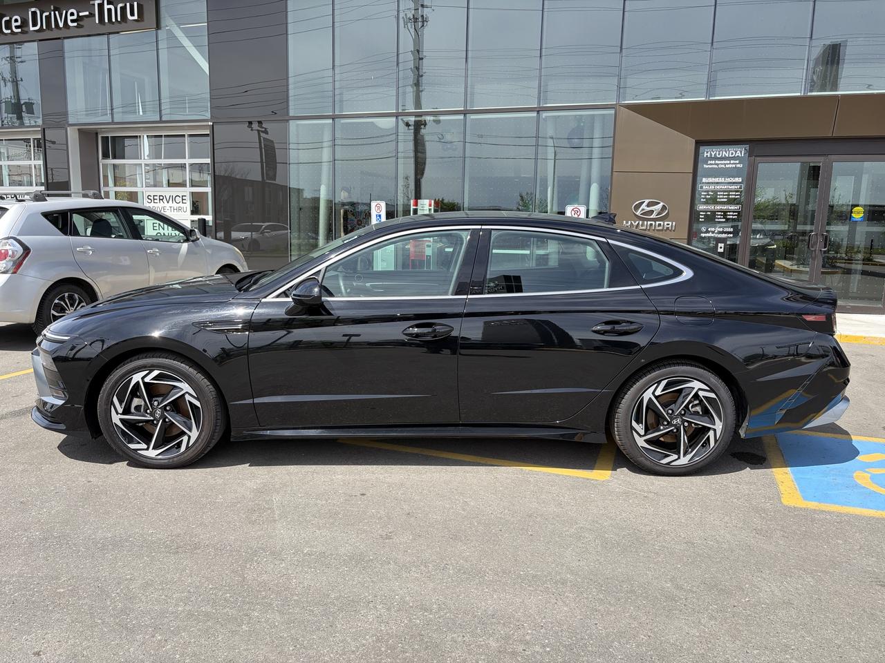 2025 Hyundai Sonata 2.5L Pref-Trend AWD   Starting from 4.69% OAC Photo