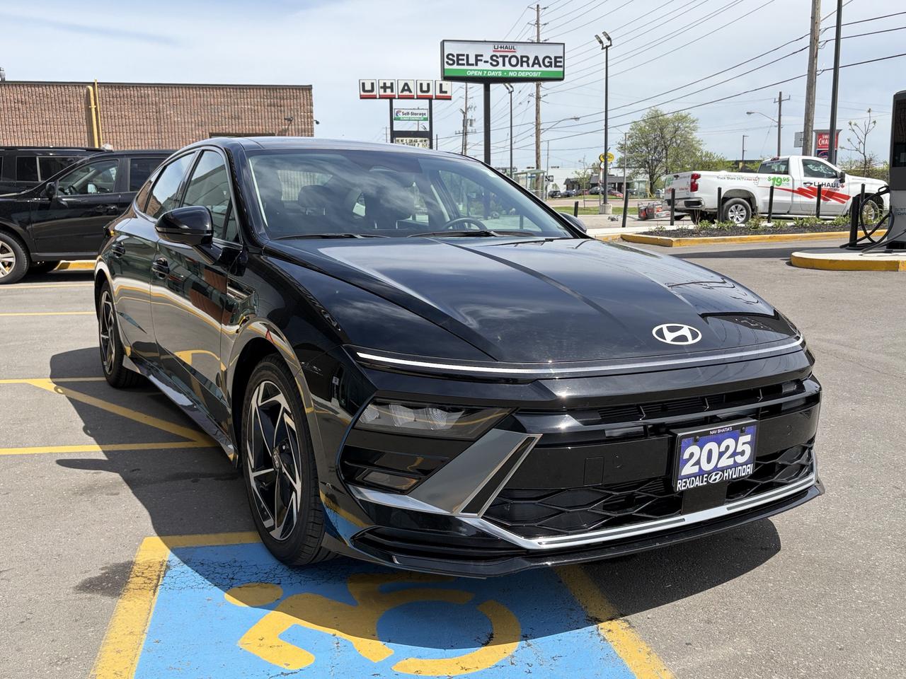 2025 Hyundai Sonata 2.5L Pref-Trend AWD   Starting from 4.69% OAC Photo