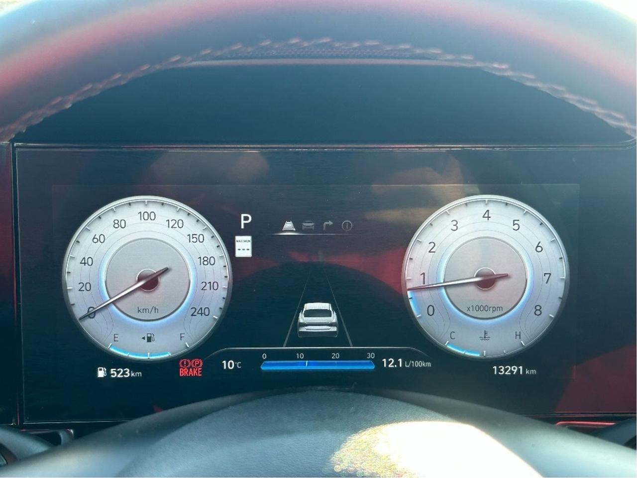 2025 Hyundai Elantra Preferred IVT w-Tech Pkg   Starting from 4.69% OAC Photo