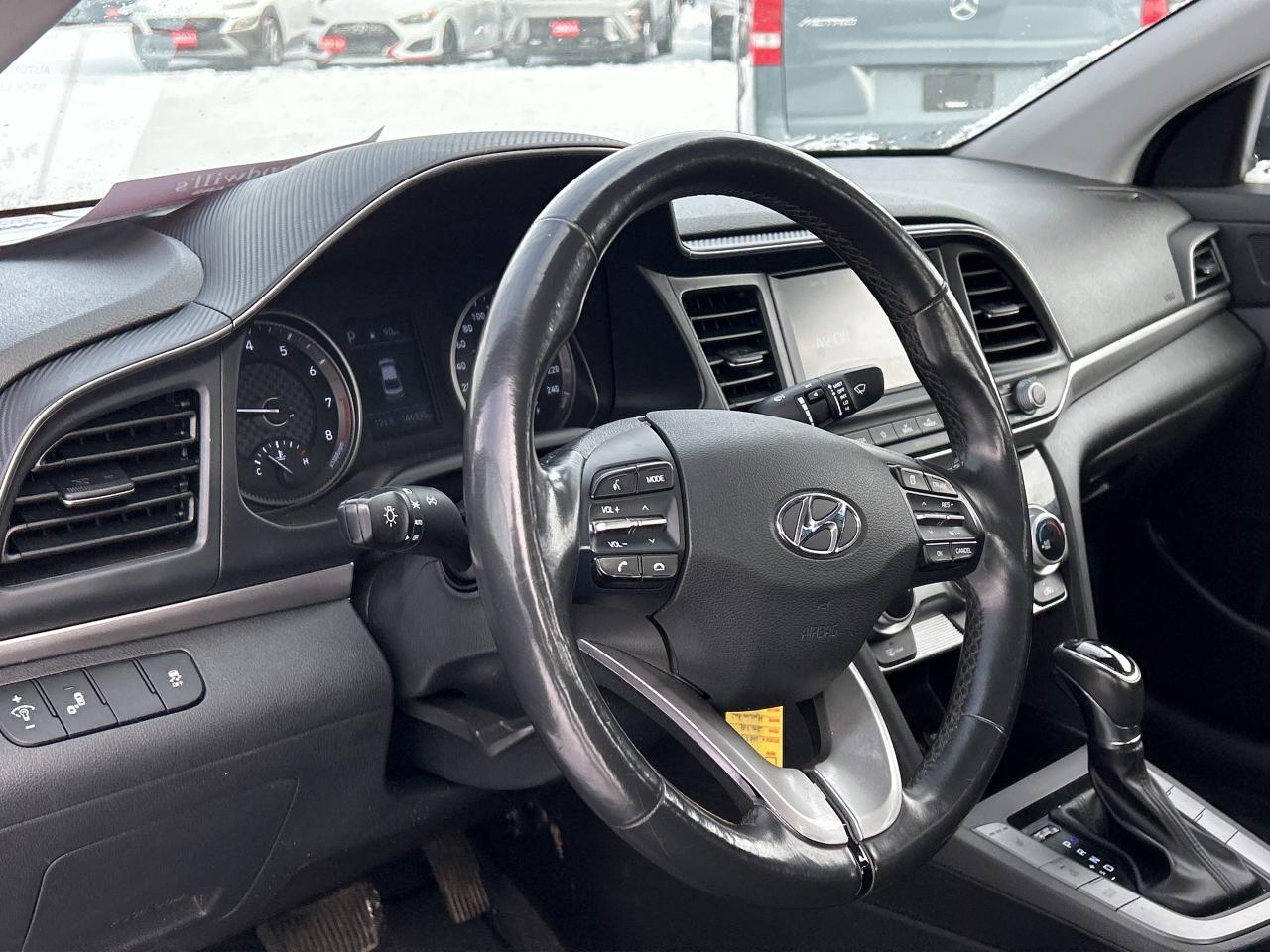 2019 Hyundai Elantra PREFERRED, CLEAN CARFAX, HEATED SEATS/ WHEEL! Photo