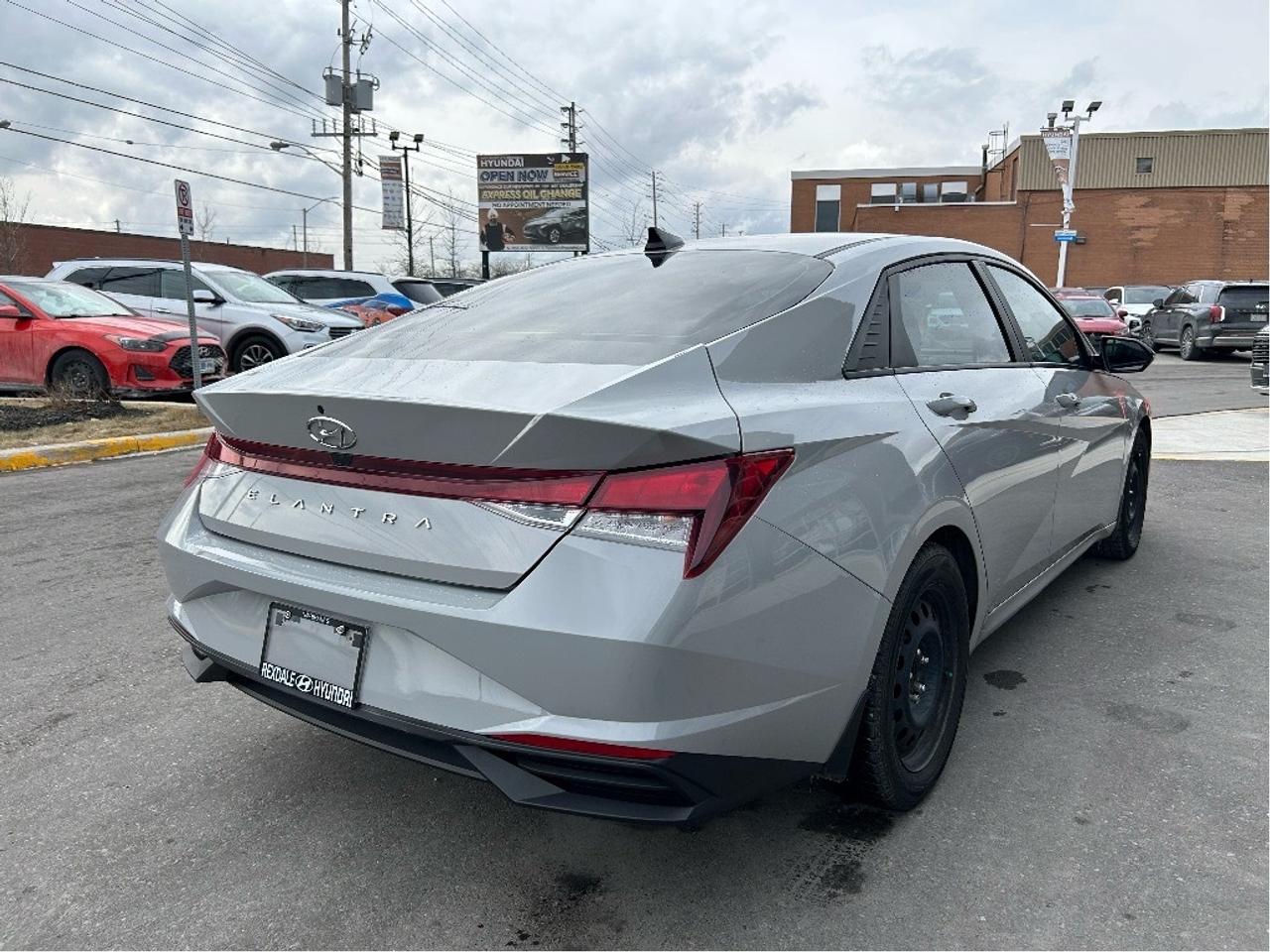 2021 Hyundai Elantra Preferred IVT w-Sun & Tech Package Photo