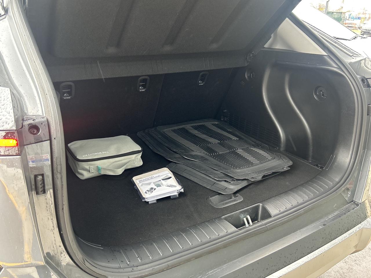 2025 Hyundai KONA Preferred AWD w-Trend   Starting from 4.49% OAC Photo