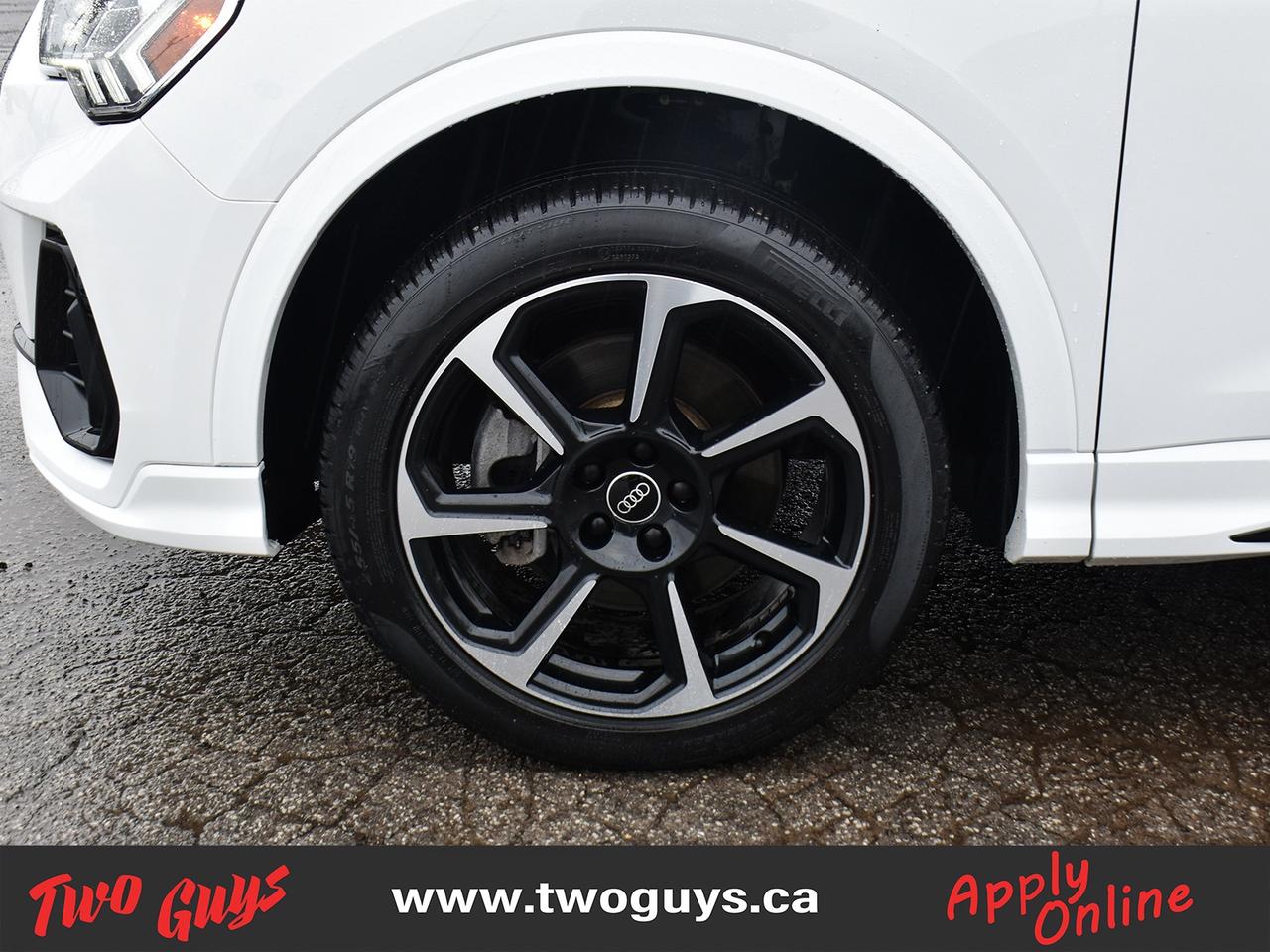 2022 Audi Q3 2.0 Progressiv AWD   S Line   Panoroof   Leather Photo