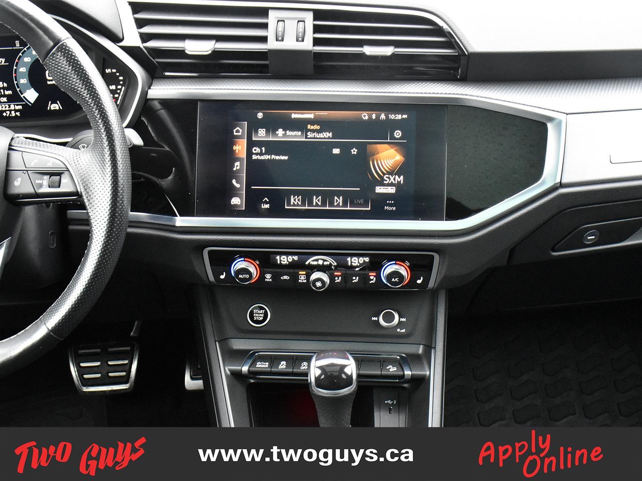 2022 Audi Q3 2.0 Progressiv AWD   S Line   Panoroof   Leather Photo