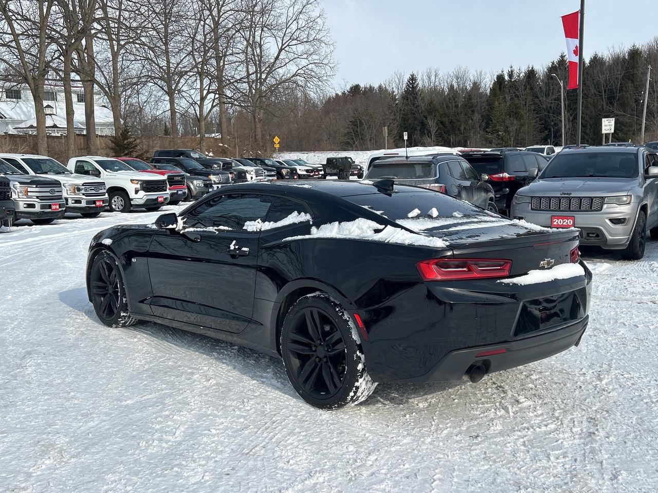 2017 Chevrolet Camaro 1LT, CLEAN CARFAX, SUNROOF, REMOTE START! Photo