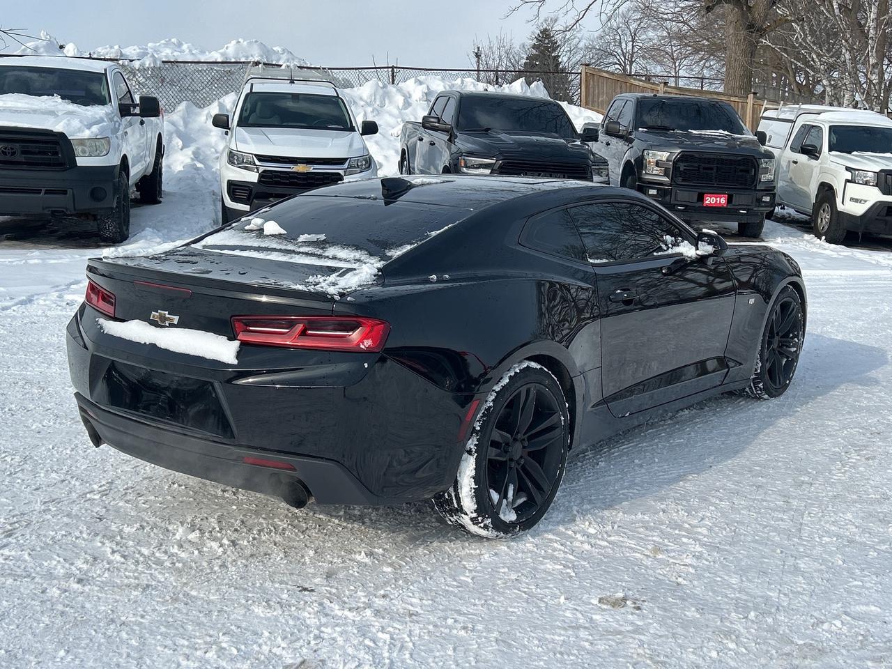 2017 Chevrolet Camaro 1LT, CLEAN CARFAX, SUNROOF, REMOTE START! Photo