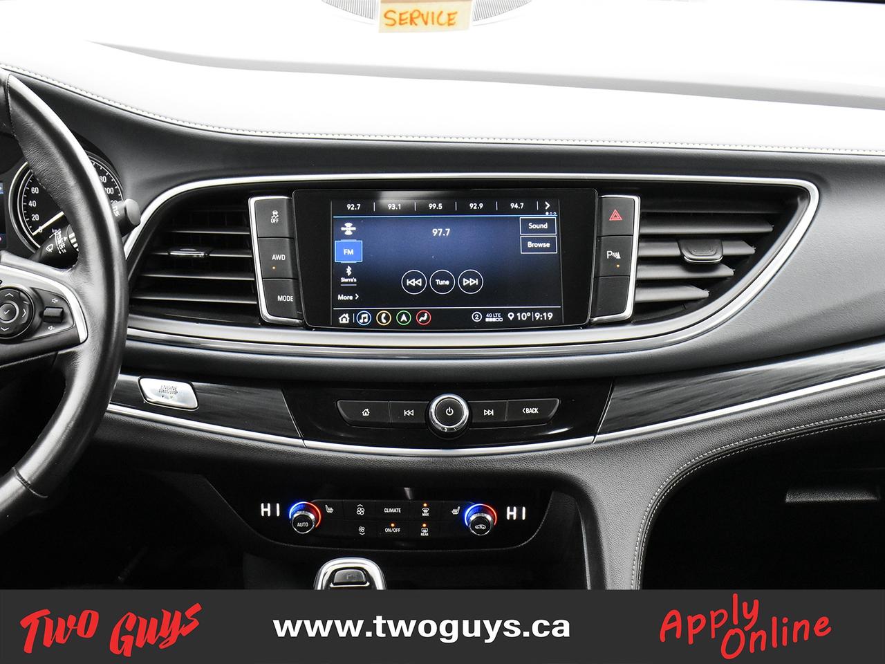 2020 Buick Enclave Essence 3.6L AWD   ST Pkg   Panoroof Photo