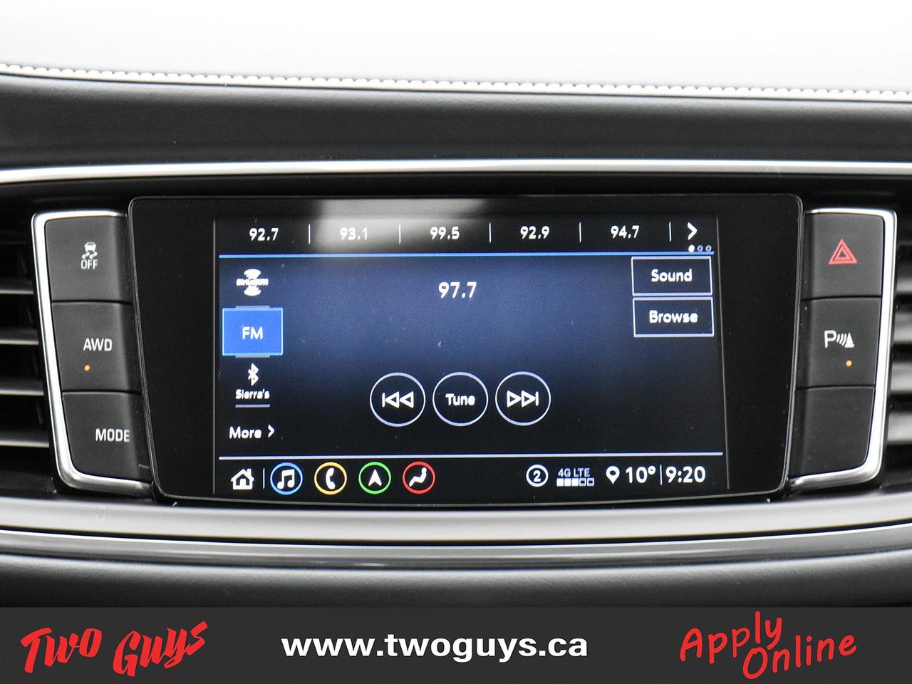 2020 Buick Enclave Essence 3.6L AWD   ST Pkg   Panoroof Photo