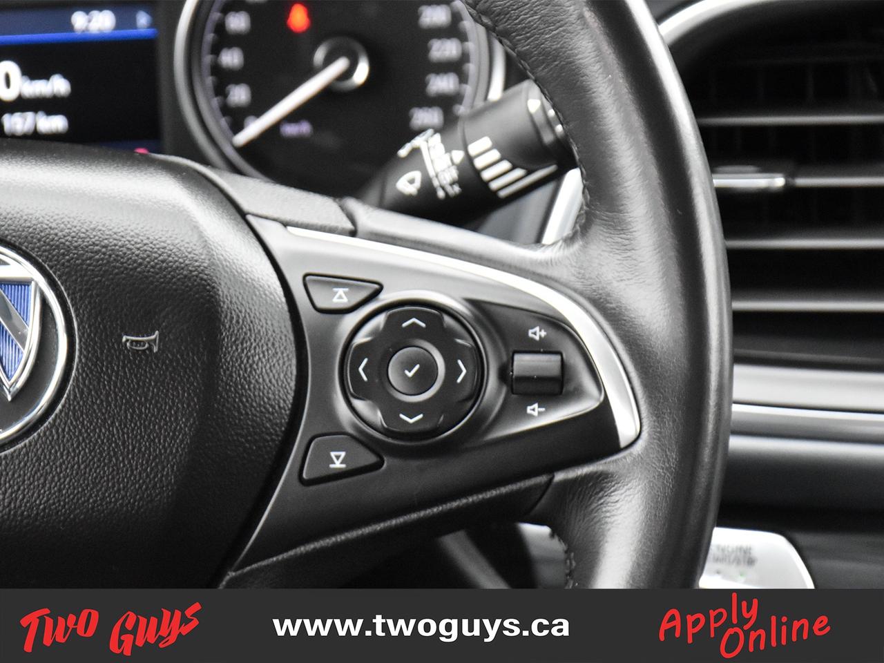2020 Buick Enclave Essence 3.6L AWD   ST Pkg   Panoroof Photo