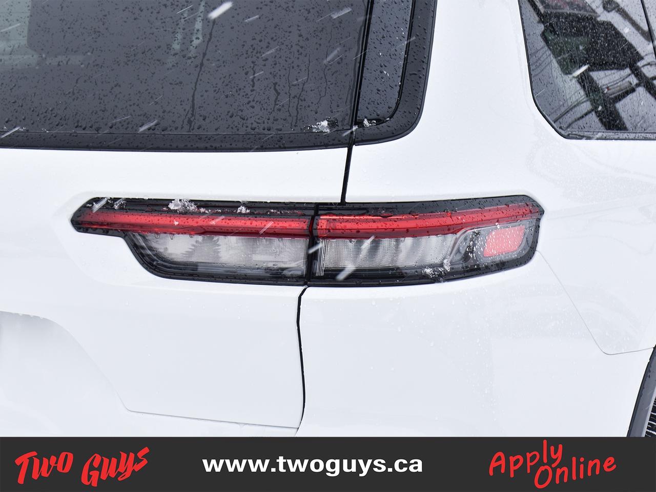 2024 Jeep Grand Cherokee L Altitude   Sunroof   Leather   6 Pass Photo