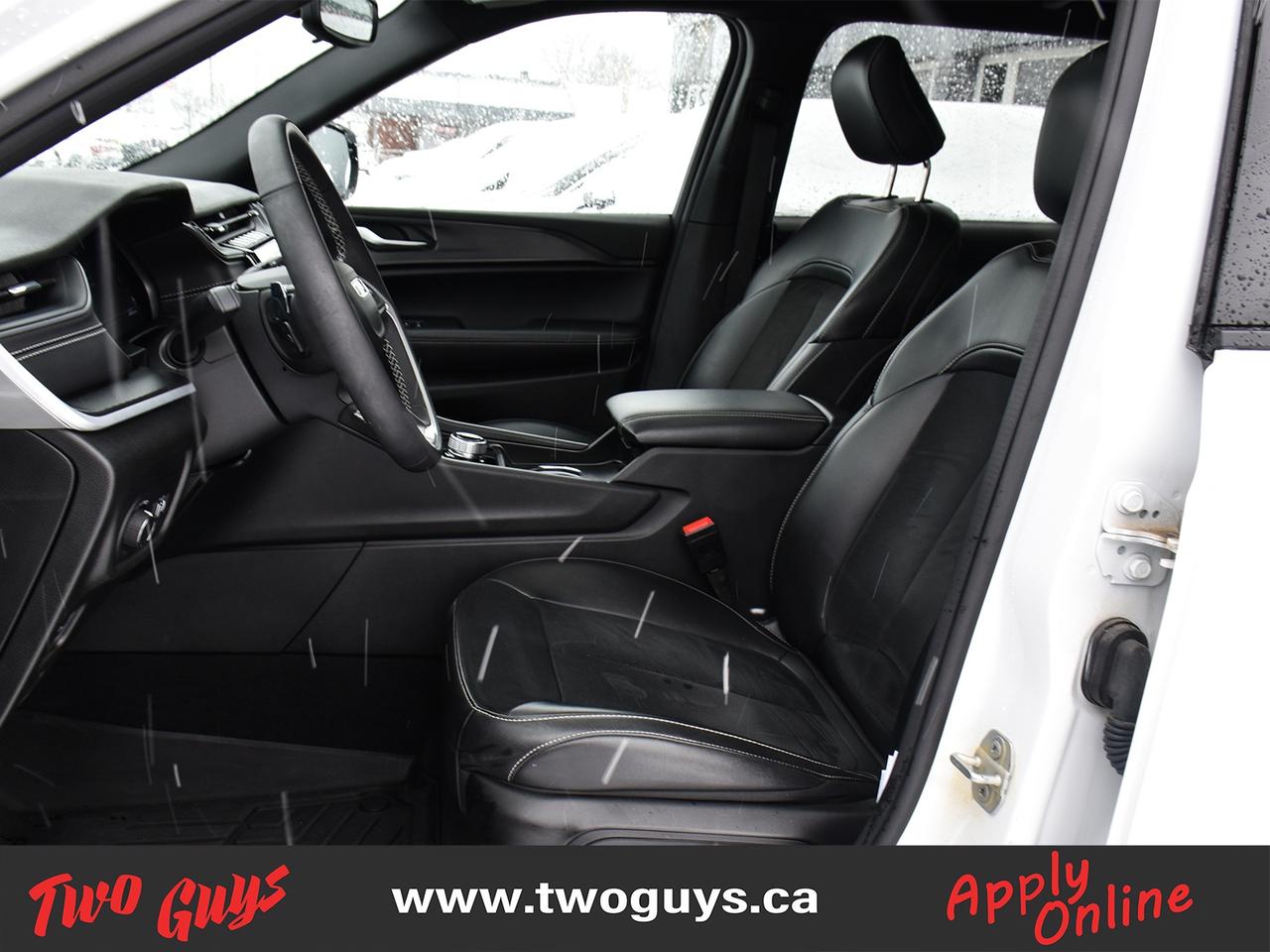 2024 Jeep Grand Cherokee L Altitude   Sunroof   Leather   6 Pass Photo