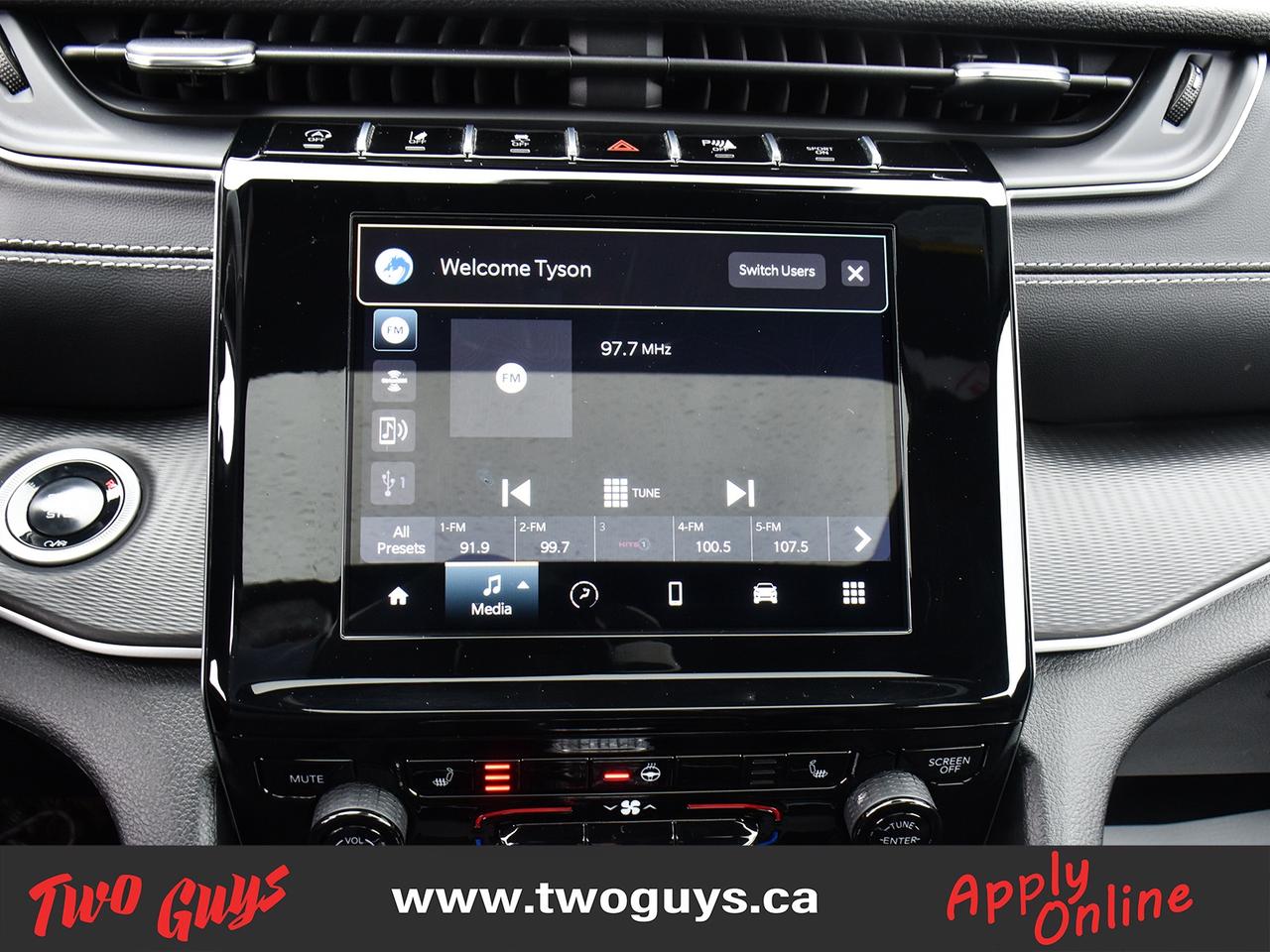 2024 Jeep Grand Cherokee L Altitude   Sunroof   Leather   6 Pass Photo