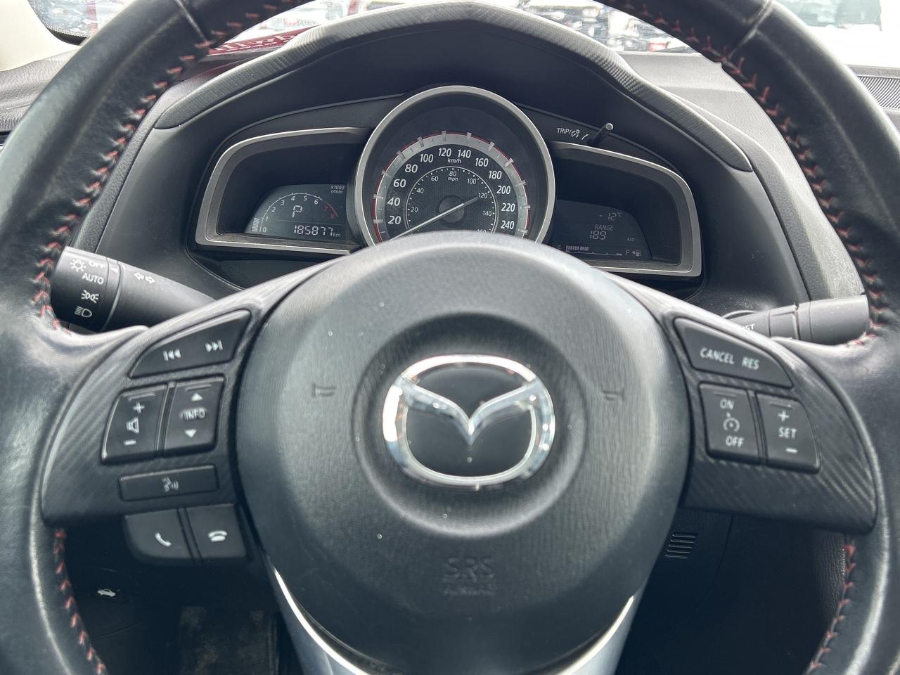 2016 Mazda MAZDA3 GS, AUTOMATIC, BACK UP CAMERA, HEATED SEATS! Photo