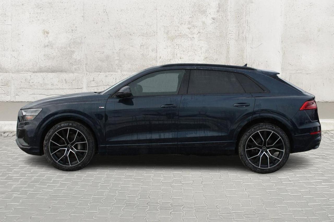 2023 Audi Q8 Technik 55 TFSI quattro Photo2