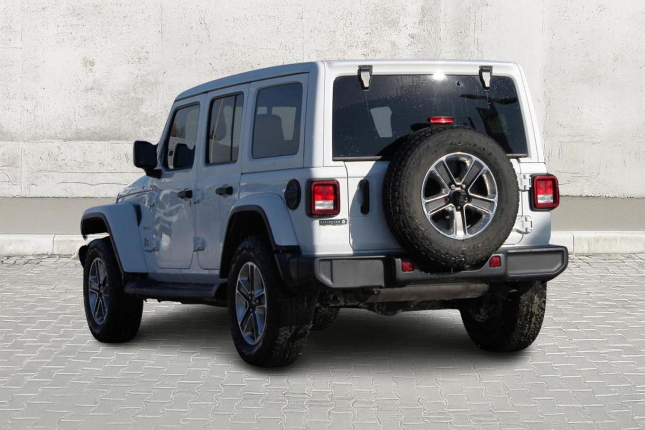2020 Jeep Wrangler  Photo3