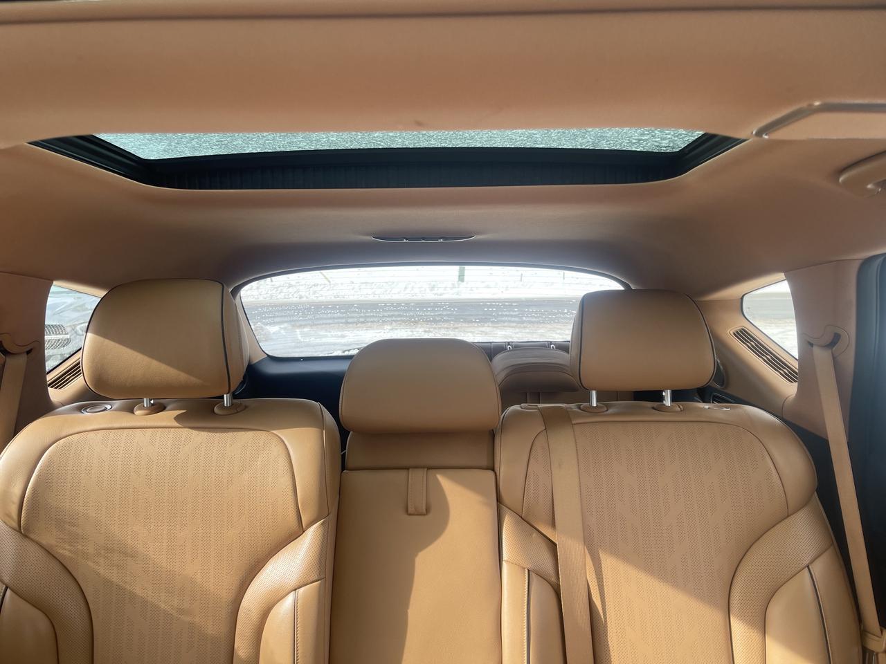 2021 Genesis GV80 3.5T Advanced +   7 Pass   Nav   Pano Photo