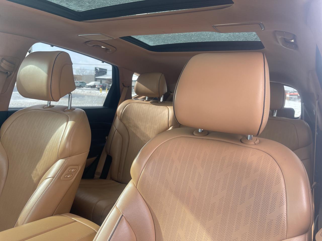 2021 Genesis GV80 3.5T Advanced +   7 Pass   Nav   Pano Photo