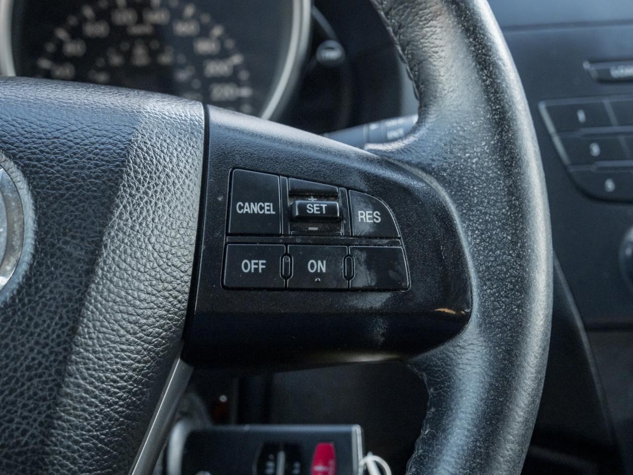 2013 Mazda MAZDA5 6Wgn Man GS Photo