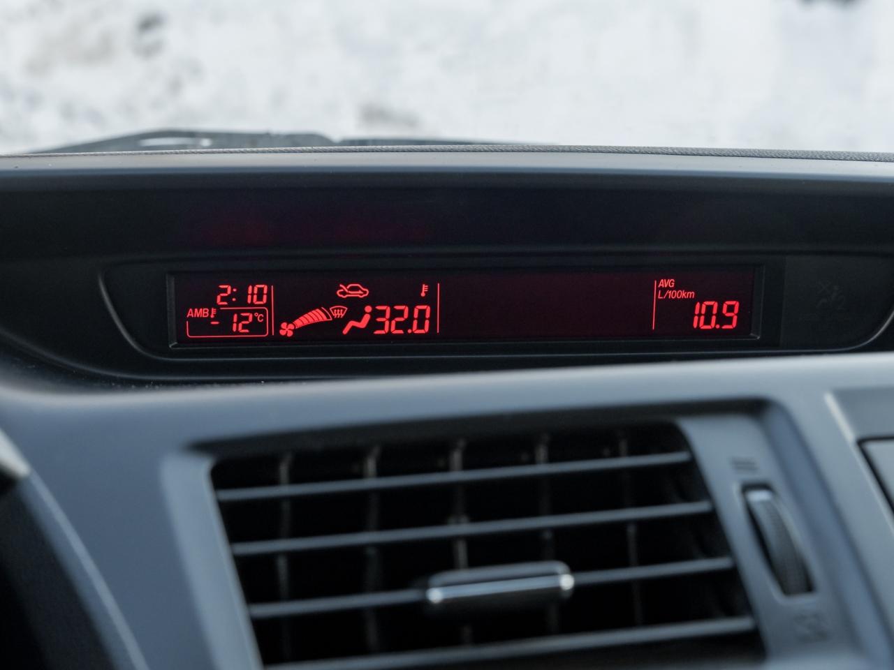 2013 Mazda MAZDA5 6Wgn Man GS Photo