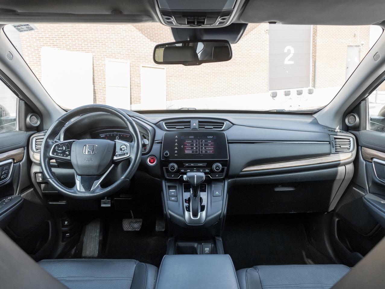 2019 Honda CR-V Touring AWD -NO Accidents-Dealer Serviced-Fully Lo Photo