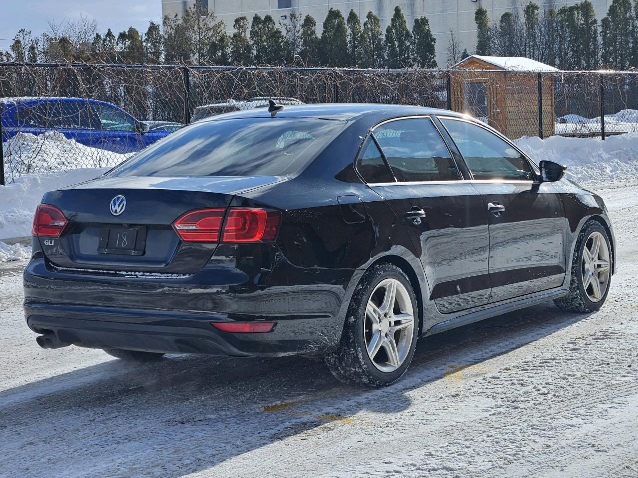 2013 Volkswagen GLI Nav, Leather, Sunroof, Manual Photo