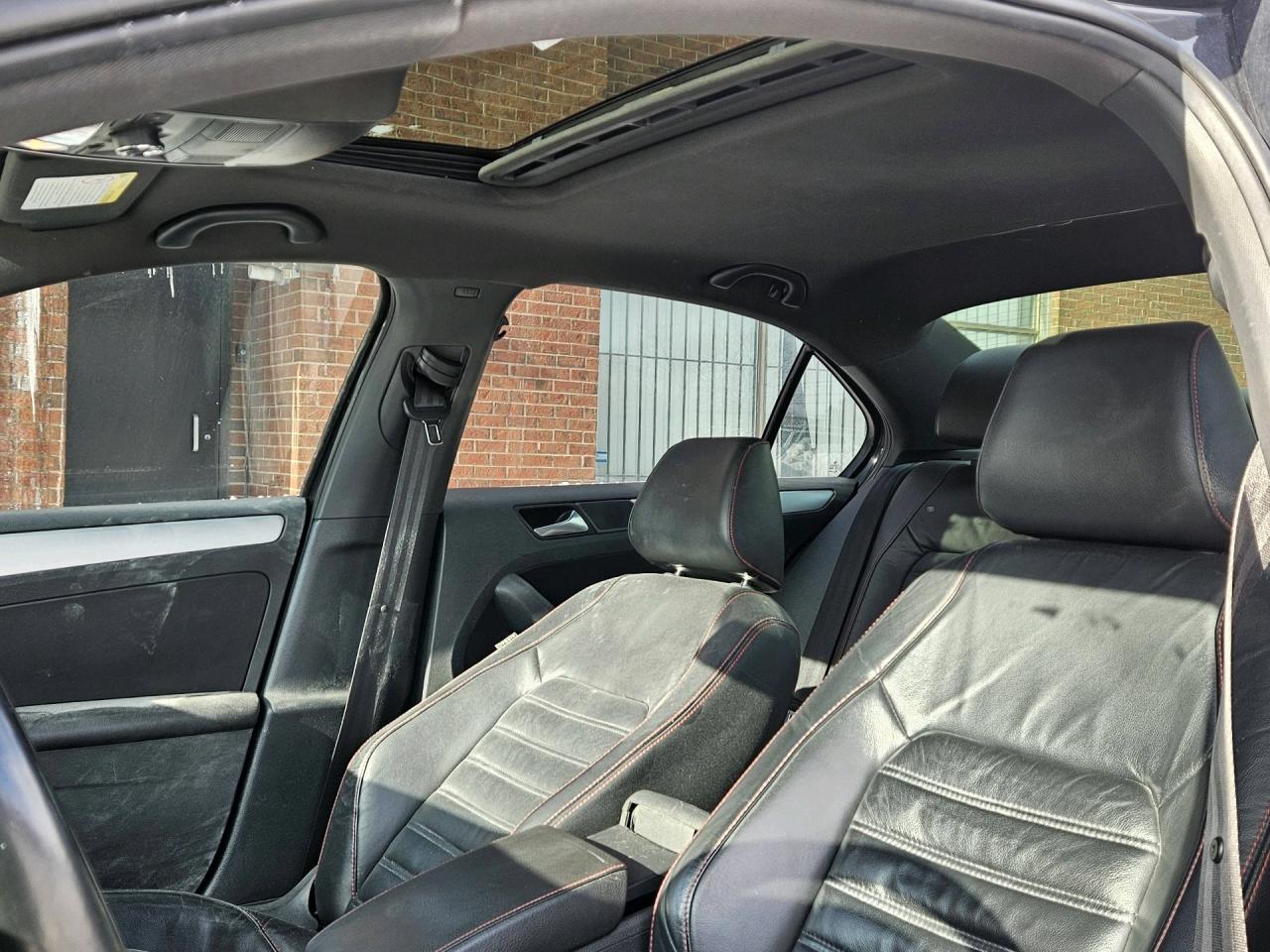 2013 Volkswagen GLI Nav, Leather, Sunroof, Manual Photo