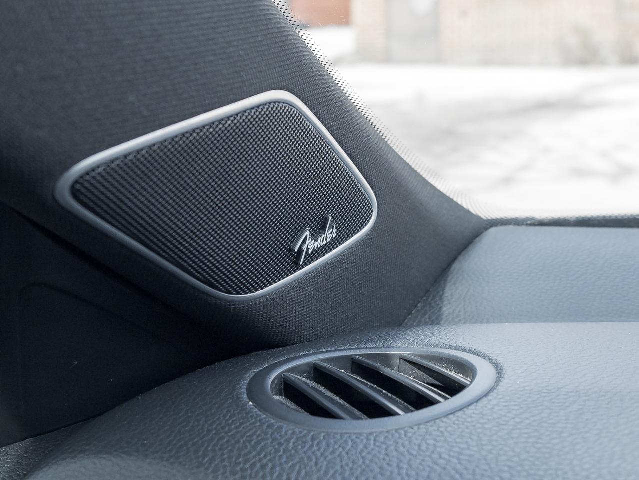 2013 Volkswagen GLI Nav, Leather, Sunroof, Manual Photo