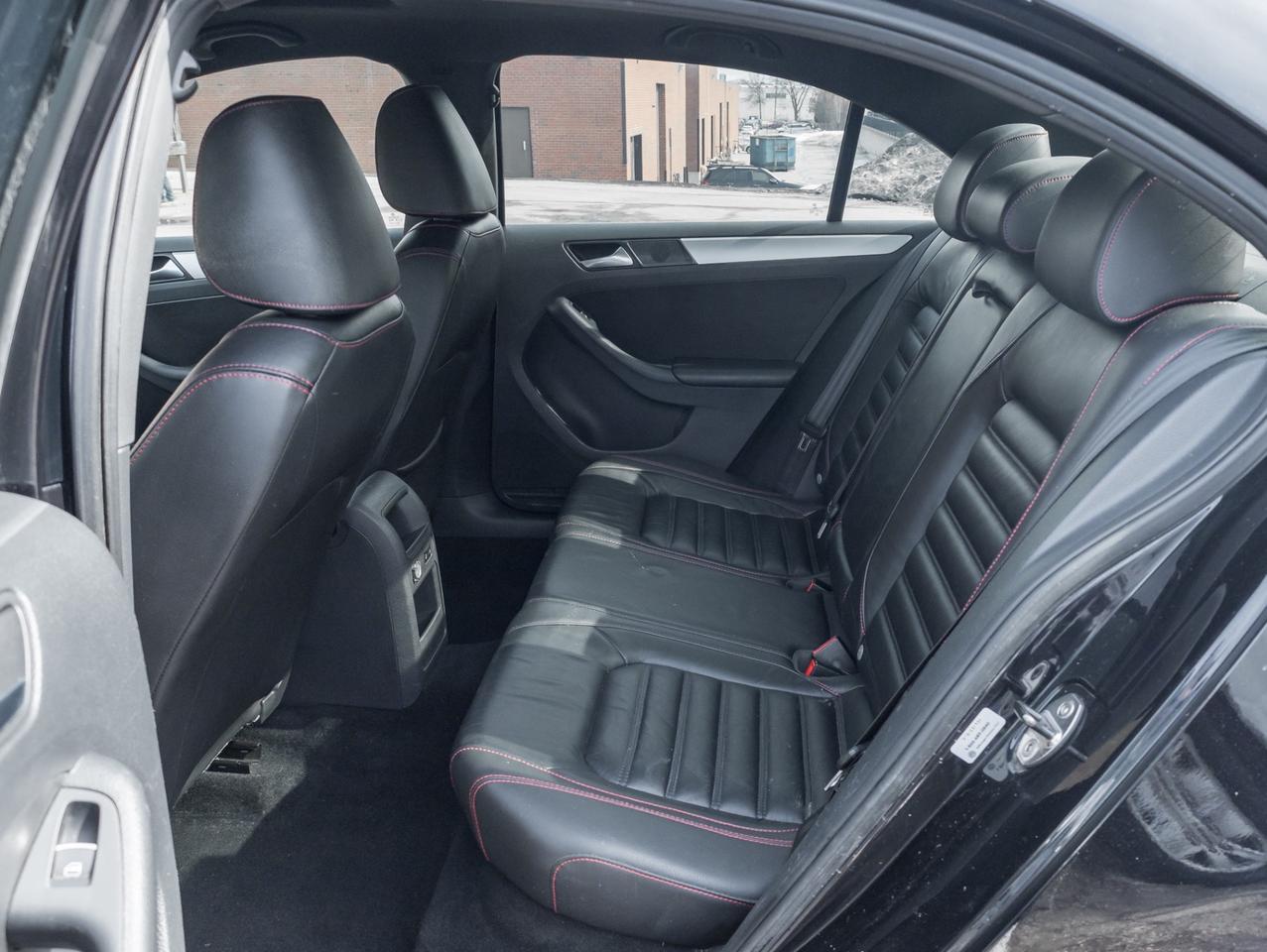 2013 Volkswagen GLI Nav, Leather, Sunroof, Manual Photo