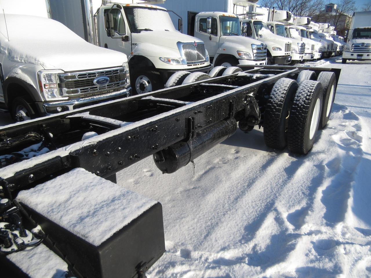 2019 Freightliner M2-106 DIESEL TANDEM CAB & CHASIS Photo