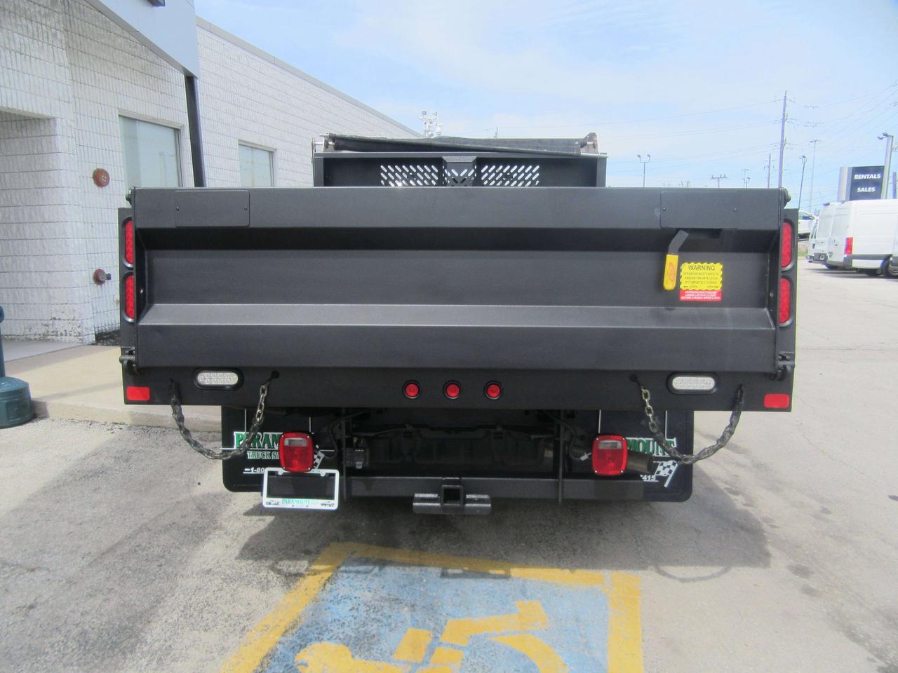 2023 Ford F-550 CREW CAB 4X4 DIESEL WITH 12FT STEEL DUMP BOX Photo