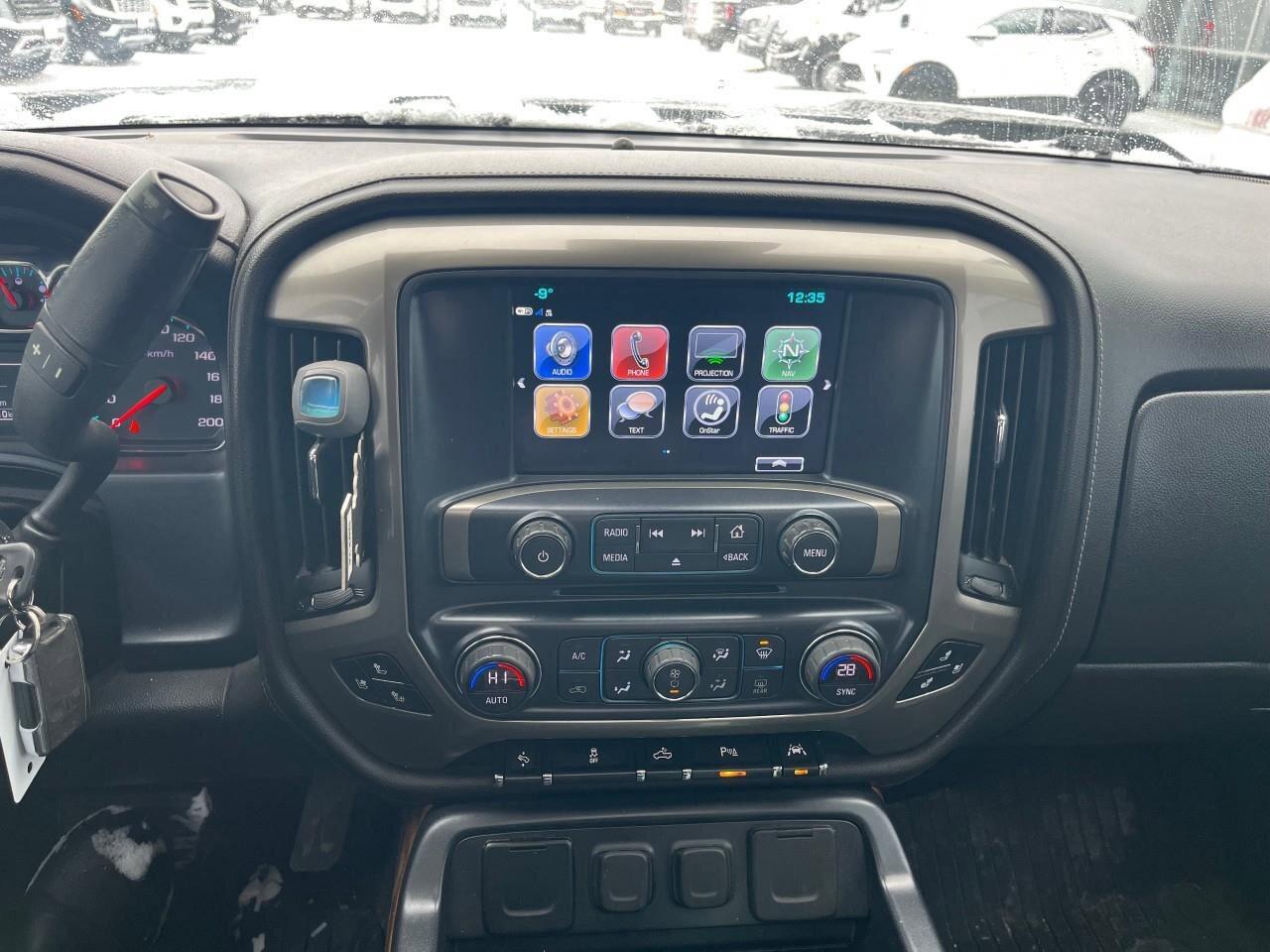 2018 Chevrolet Silverado 1500 High CountryHIGHCOUNTRY, 4X4, LEATHER, ALLOYS, BOS Photo