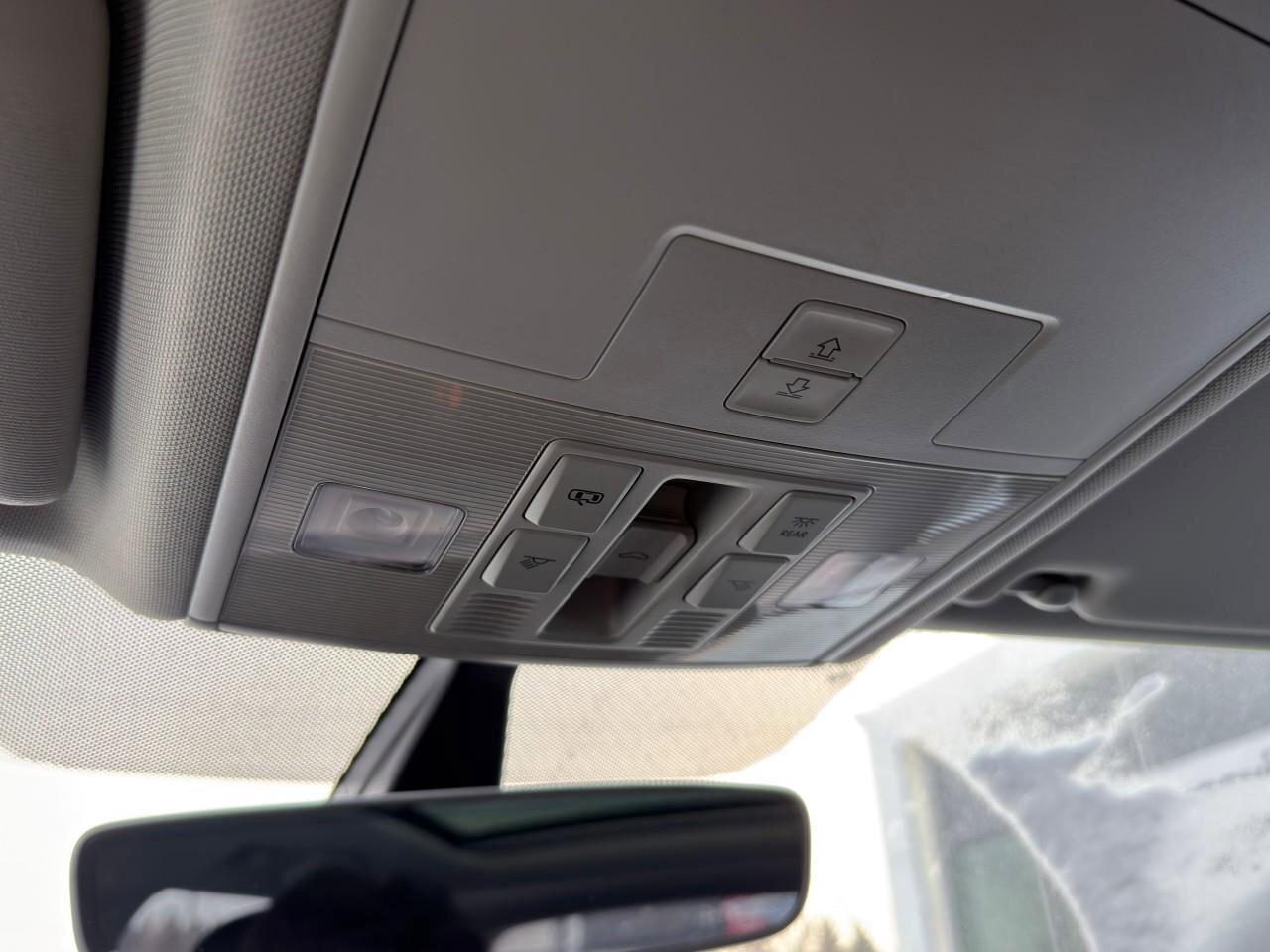 2018 Volkswagen Golf SportWagen 1.8 TSI ComfortlineCERTIFIED AS-TRADED, 4MOTION AW Photo