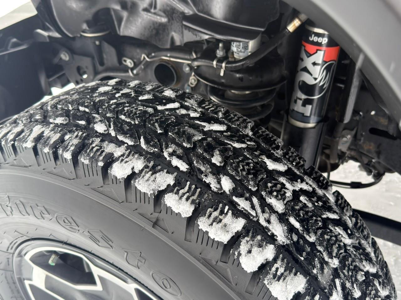 2023 Jeep Gladiator Mojave 4x4 Photo