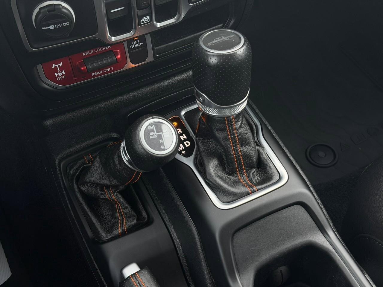 2023 Jeep Gladiator Mojave 4x4 Photo