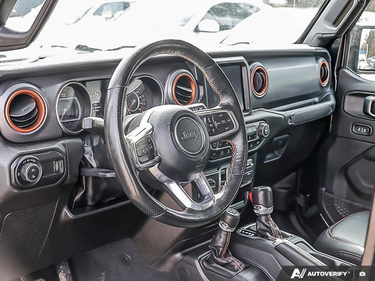 2023 Jeep Gladiator MojaveV6, ADAPTIVE CRUISE, LEATHER, NAVI, 4X4, FOX Photo