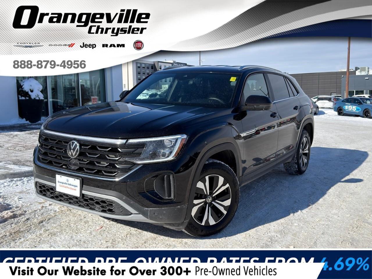 2025 Volkswagen Atlas Cross Sport ComfortlineONE-OWNER, ACCIDENT-FREE, AWD, HTD SEAT Photo