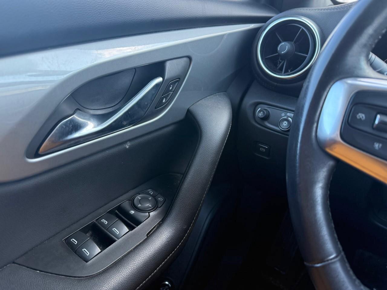 2020 Chevrolet Blazer AWD 4dr LT Photo