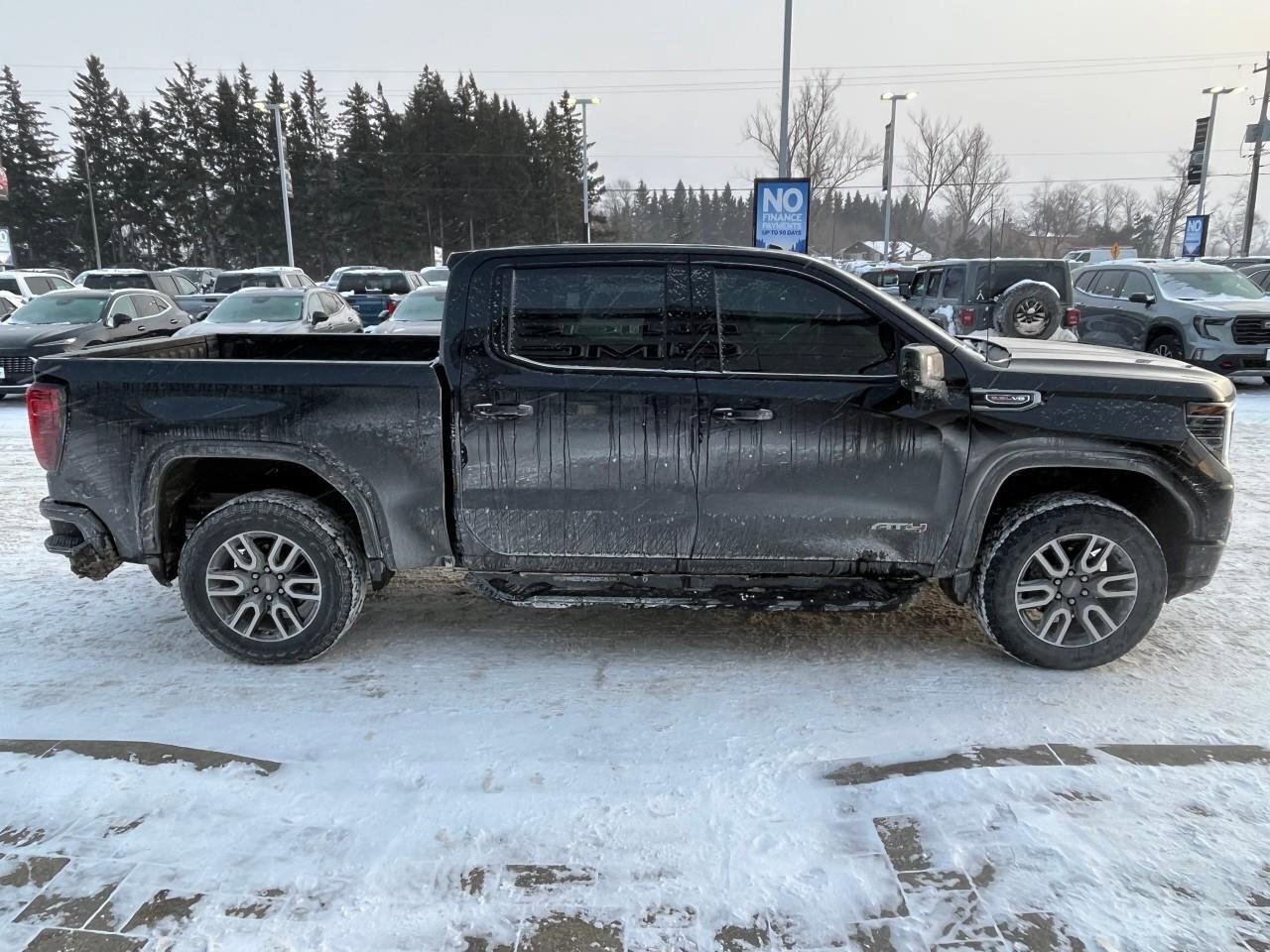 2025 GMC Sierra 1500 4WD Crew Cab 147  AT4 Photo
