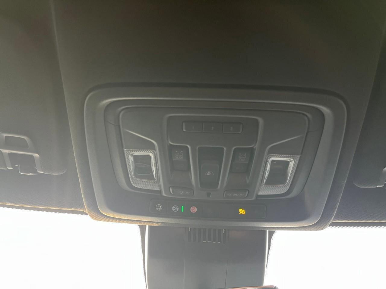 2025 GMC Sierra 1500 4WD Crew Cab 147  AT4 Photo