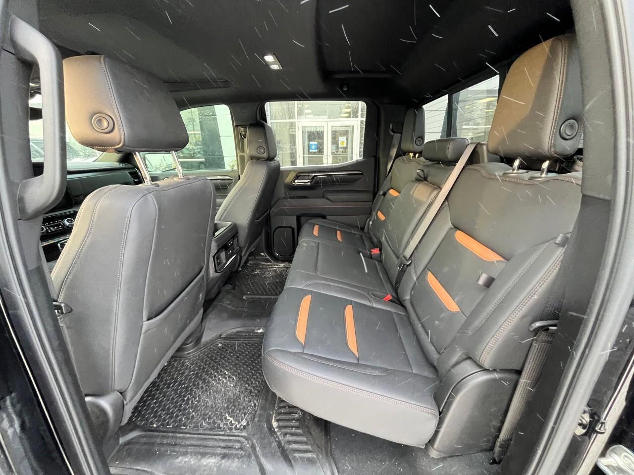 2025 GMC Sierra 1500 4WD Crew Cab 147  AT4 Photo